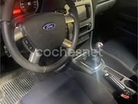 Używany Ford Focus 115 KM (84 kW) 2007 Biały Sedan/Limuzyna