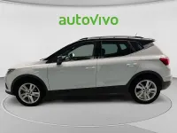 Usado Seat Arona FR 110 CV (80 kW) 2021 Blanco SUV
