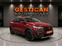 Usado Dacia Sandero Comfort 91 CV (66 kW) 2023 Rojo Berlina