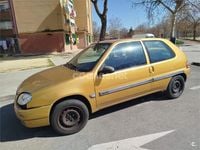 Usado Citroën Saxo 60 CV (44 kW) 2001 Amarillo Utilitario