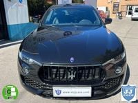 Usado Maserati Levante 275 CV (202 kW) 2018 Negro SUV