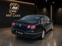 Usado VW Passat Highline 140 CV (102 kW) 2009 Azul Berlina