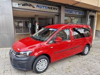 Usado VW Caddy Maxi Comfortline 150 CV (110 kW) 2018 Rojo Monovolumen