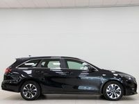 Usado Kia Ceed 100 CV (73 kW) 2024 Negro Utilitario