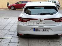 Usado Renault Mégane IV Business 115 CV (84 kW) 2019 Blanco Berlina