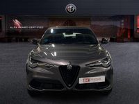 Usado Alfa Romeo Stelvio Veloce 210 CV (154 kW) 2023 Gris / plata SUV