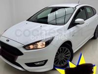 Usado Ford Focus ST-Line 125 CV (91 kW) 2018 Blanco Berlina
