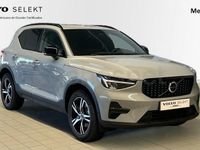 Usado Volvo XC40 Plus 163 CV (119 kW) 2025 Gris / plata SUV