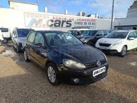 Usado VW Golf VII 105 CV (77 kW) 2012 Negro Berlina