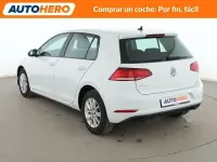 Usado VW Golf VII 116 CV (85 kW) 2018 Blanco Berlina