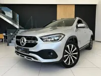Usado Mercedes GLA250 218 CV (160 kW) 2023 Gris / plata SUV