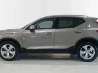 Usado Volvo XC40 Momentum 129 CV (94 kW) 2020 Gris SUV