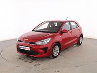 Usado Kia Rio 84 CV (61 kW) 2022 Rojo Berlina