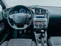 Usado Citroën C4 Feel 100 CV (73 kW) 2016 Negro Berlina