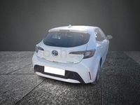 Usado Toyota Corolla Active 122 CV (89 kW) 2021 Blanco Berlina