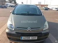 Usado Citroën Xsara Picasso Exclusive 92 CV (67 kW) 2010 Gris / plata Monovolumen