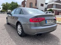 Usado Audi A4 Advanced 143 CV (105 kW) 2013 Gris / plata Berlina