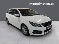 Usado Peugeot 308 SW Allure 130 CV (95 kW) 2021 Blanco Familiar