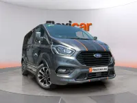 Usado Ford Tourneo Custom Titanium 150 CV (110 kW) 2022 Gris Van