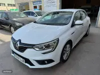 Usado Renault Mégane IV Business 95 CV (69 kW) 2020 Blanco Berlina