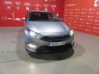 Usado Kia Ceed 136 CV (100 kW) 2022 Gris / plata Utilitario