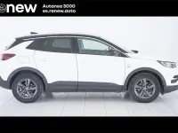 Usado Opel Grandland X S 130 CV (95 kW) 2019 Blanco ant?rtico SUV