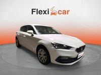 Usado Seat Leon Style 110 CV (80 kW) 2021 Blanco Berlina