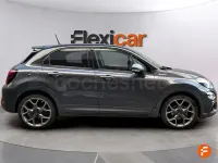 Usado Fiat 130 Club 129 CV (94 kW) 2023 Gris / plata SUV