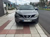 Usado Nissan Qashqai Acenta 115 CV (84 kW) 2017 Gris / plata SUV