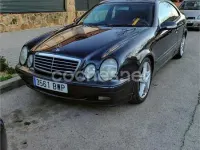 Usado Mercedes CLK230 Avantgarde 197 CV (144 kW) 2002 Azul Coupe