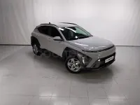 Usado Hyundai Kona 100 CV (73 kW) 2025 Azul SUV