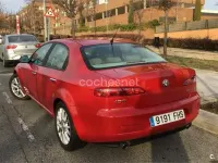 Usado Alfa Romeo 159 Distinctive 185 CV (136 kW) 2006 Rojo Berlina