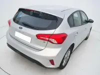 Usado Ford Focus Trend+ 125 HP (91 kW) 2021 Cinzento Sedan