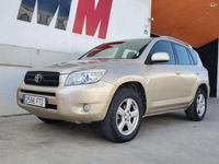 Usado Toyota RAV4 Executive 136 CV (100 kW) 2007 Beige SUV