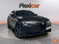 Usado Alfa Romeo Stelvio Sprint 200 CV (147 kW) 2022 Negro SUV