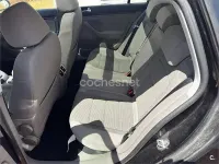 Usado VW Golf VI Sport 105 CV (77 kW) 2011 Negro Utilitario