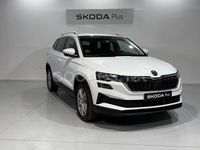 Usado Skoda Karoq Selection 150 CV (110 kW) 2025 Blanco SUV
