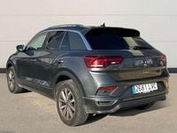 Usado VW T-Roc Advance 110 CV (80 kW) 2021 Gris SUV