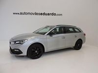 Usado Seat Leon Style 150 CV (110 kW) 2022 Gris / plata Familiar