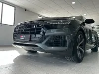 Usado Audi Q8 Sport 340 HP (250 kW) 2022 Cinzento SUV