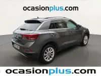 Usado VW T-Roc Life 110 CV (80 kW) 2024 Gris SUV