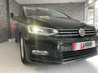 Usado VW Touran Sportline 150 CV (110 kW) 2016 Negro Monovolumen