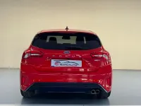 Usado Ford Focus ST-Line 125 CV (91 kW) 2020 Rojo