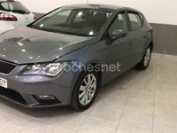 Usado Seat Leon Reference 105 CV (77 kW) 2015 Gris / plata Berlina