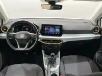 Usado Seat Arona Style Plus 110 CV (80 kW) 2022 Blanco SUV