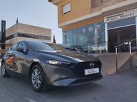 Usado Mazda 3 Prime-Line 140 CV (102 kW) 2025 Gris / plata Berlina