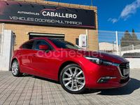 Usado Mazda 3 Luxury 120 CV (88 kW) 2017 Rojo Berlina