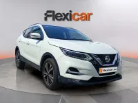 Usado Nissan Qashqai Acenta 140 CV (102 kW) 2019 Blanco SUV