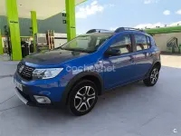 Usado Dacia Sandero Comfort 90 CV (66 kW) 2020 Azul Berlina