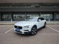 Begagnad Volvo V90 CC Pro 190 HK (139 kW) 2020 Vit Kombi